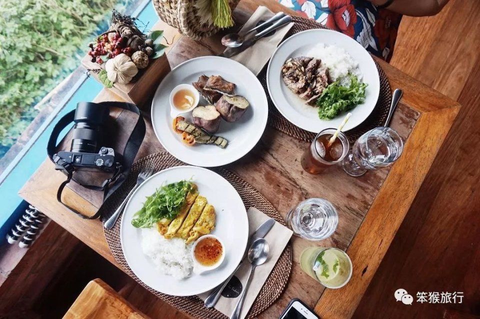 除了台湾,福建附近还有一处秘境小岛,有温泉火山迷倒欧洲背包客