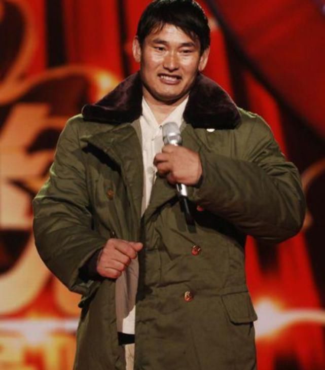 大衣哥朱之文儿子结婚，现场彩礼箱暴露出朱之文出手大方