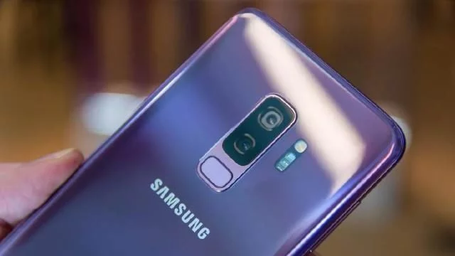 三星Galaxy Note 9 渲染圖曝光，小劉海曲面屏幕