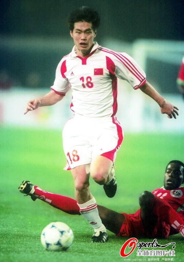 2019赛季山东鲁能队由李霄鹏继续带队?还是王