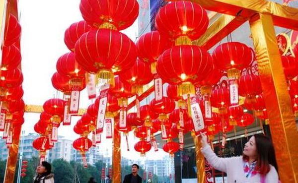 2018元宵节灯谜大全及答案 元宵节经典灯谜1