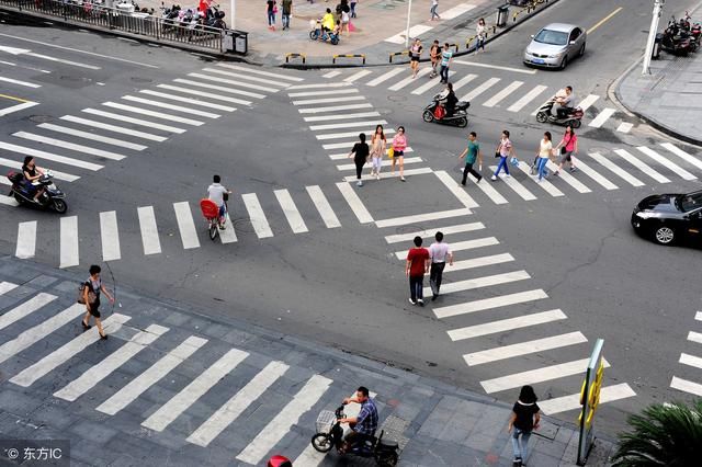 房价究竟为什么高，城市化、高杠杆、民众买房意识普遍觉醒？