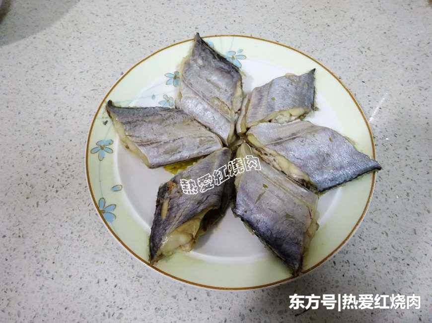 吃了几十年的带鱼，终于找到了最鲜美的吃法，连鱼鳞都不用去！