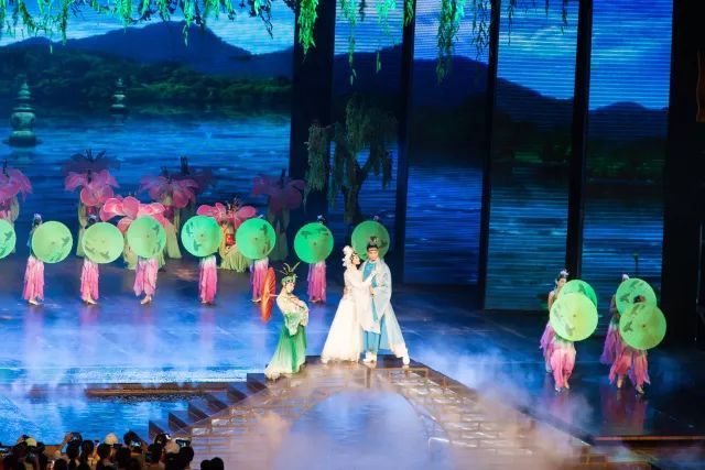 大西安也有“中华千古情”啦！长安塔下，给我一天还你千年！