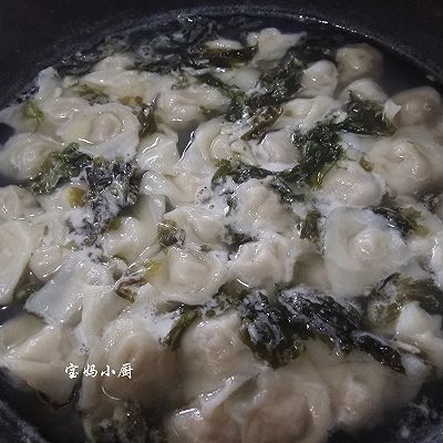 紫菜虾皮鲜肉馄饨