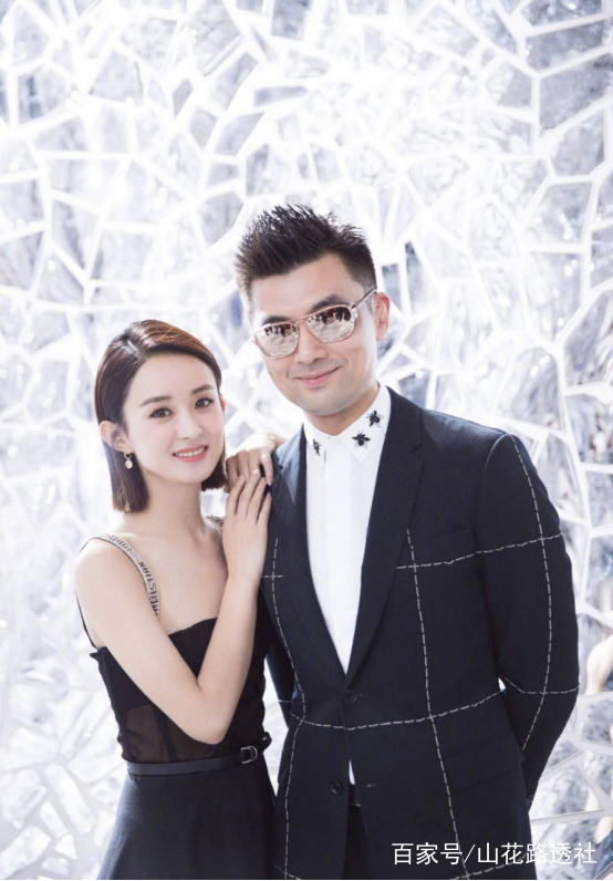 赵丽颖取关黄斌,疑似因利益问题开撕,热搜里为