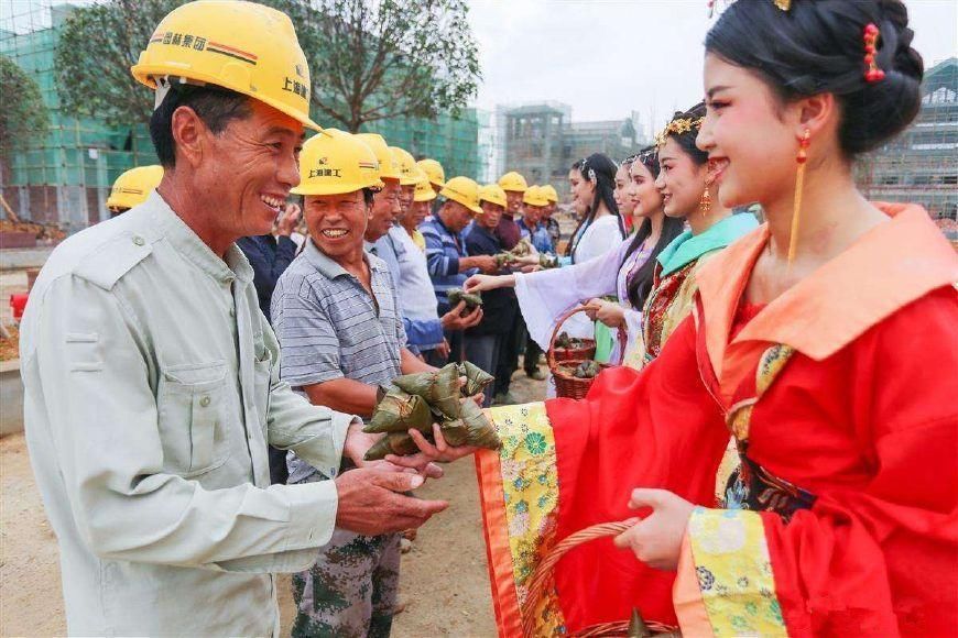 为什么多数农民都不愿进城买房?专家给出三个