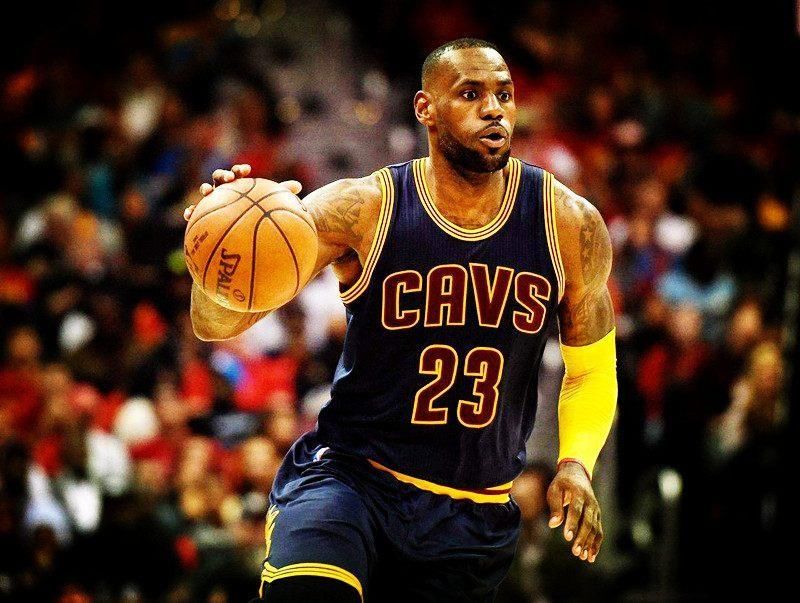 格林妈喷完KD又喷詹皇:詹姆斯眼睛被戳是活该