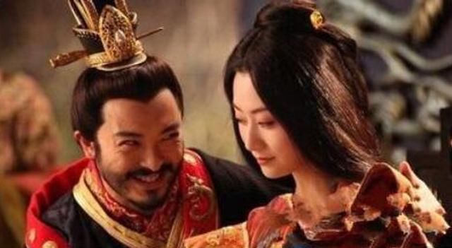 宋朝一痴呆，运气爆棚竟当上皇帝，颁布圣旨：朕要娶60个妃子