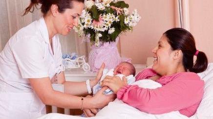 产妇临盆前加急点外卖