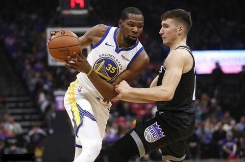 真香?KD:别看联盟投三分球数量暴增,我宁愿在