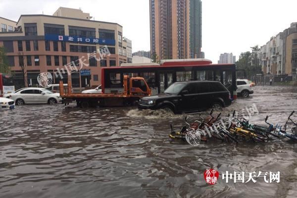 河南湖北局地将遭大暴雨 南方下周将迎清凉