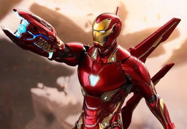 复仇者联盟4:为什么打响指的是钢铁侠,开头就