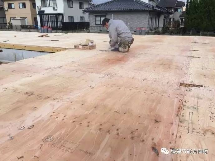 被动房采暖制冷新技术:地埋管新风系统节能建筑的建造过程分享