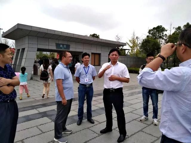 安全无小事!贺立权带队进行景区安全生产工作