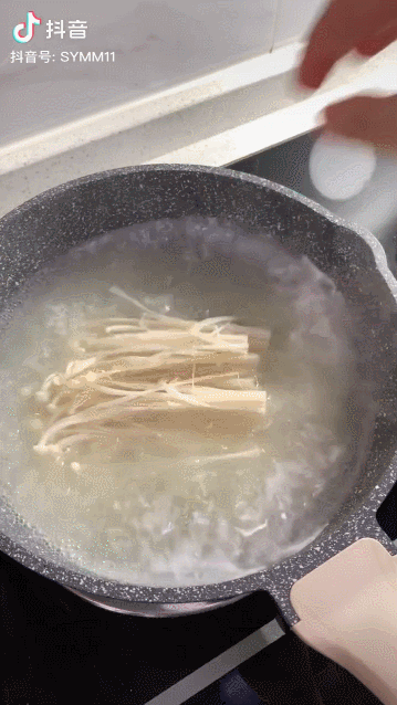 一周抖音涨粉165w，8天小长假怎么用美食轻松涨粉？