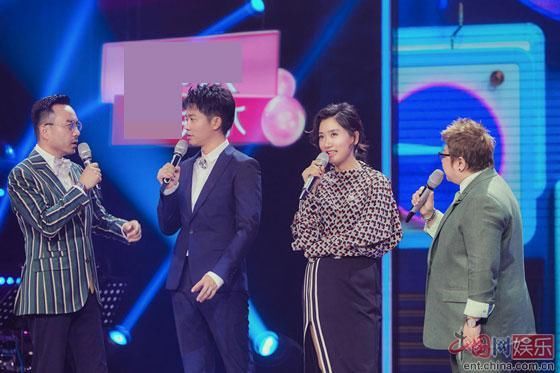 凤凰传奇曾毅遭吐槽 《我想和你唱》粉丝锤胸