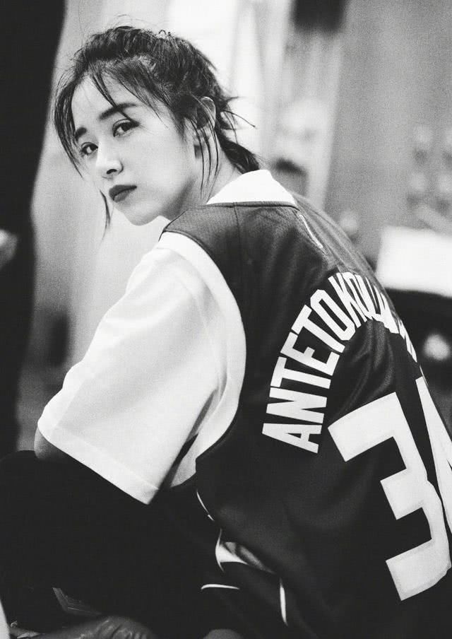 想俘获帅气小奶狗男友!百变少女阚清子的穿搭