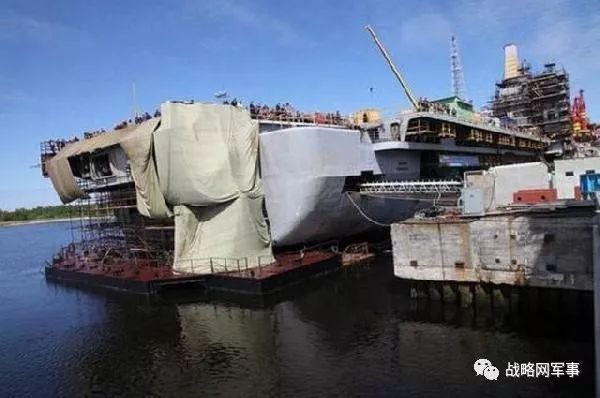 5万吨航母锅炉爆炸:28名士兵被高温蒸汽瞬间焖