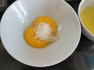 半块火龙果,两个鸡蛋,教你做早餐饼,好看又好吃