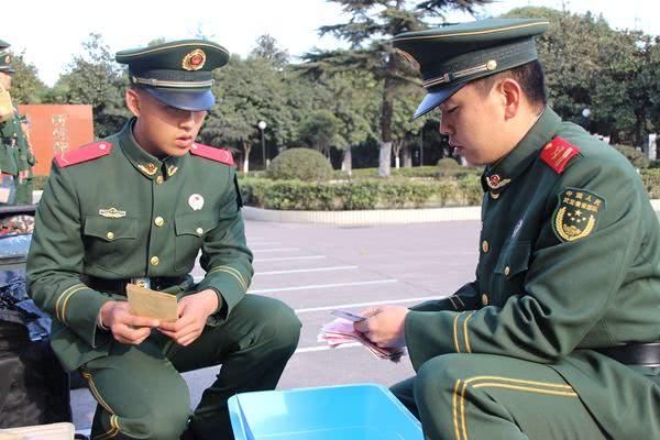 新兵下连的第一天都会做些什么?说出来你都不