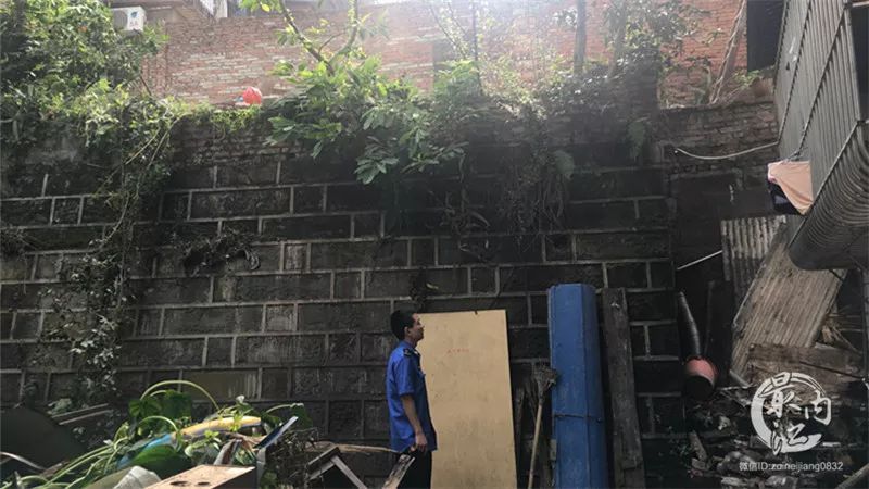 持续高压,内江城区今天再强拆四处违建!