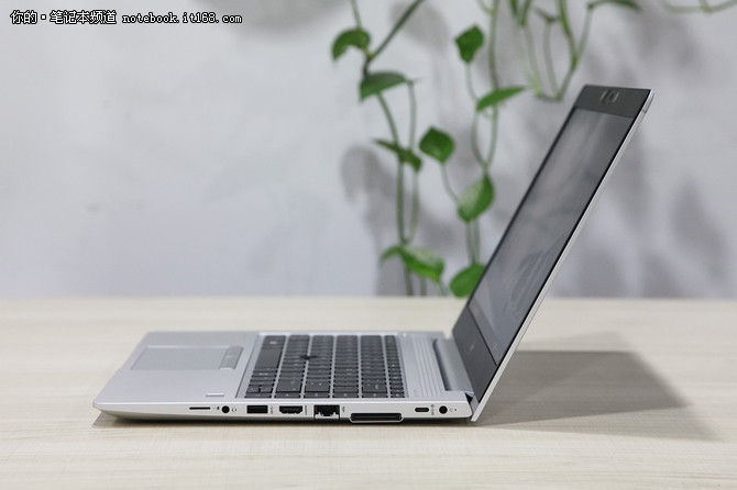 高性价商务体验 惠普EliteBook 745 G5评测