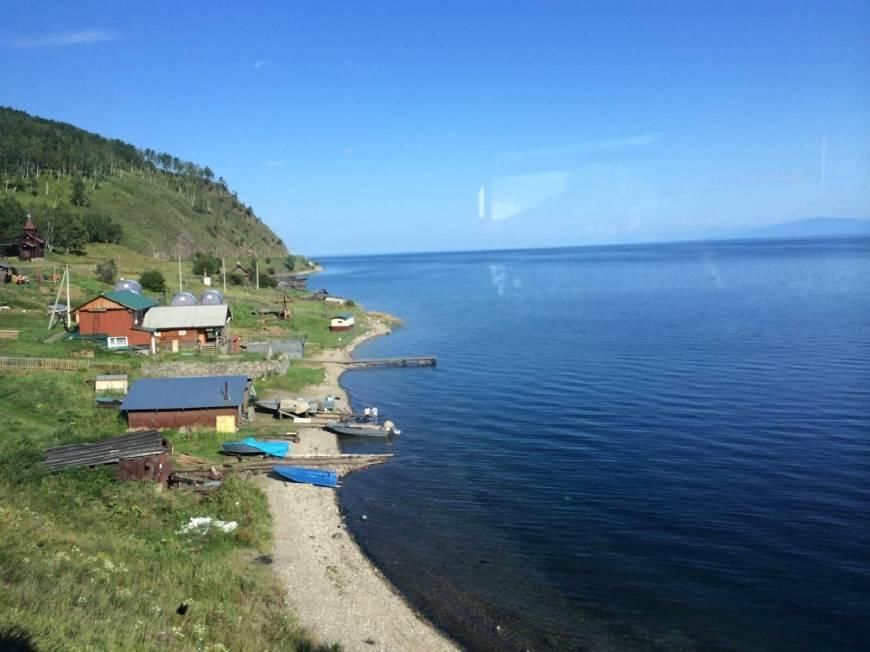 世界第一深湖:历史上曾属于中国，如今当地却嫌弃中国游客太多