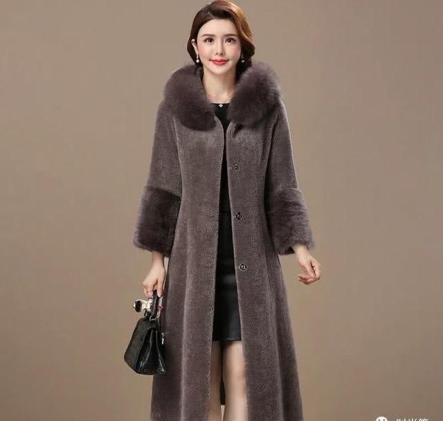 羊剪绒大衣怎么洗