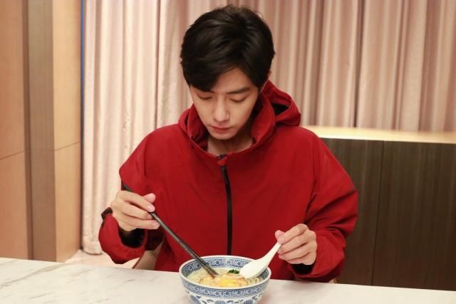 肖战王一博两家