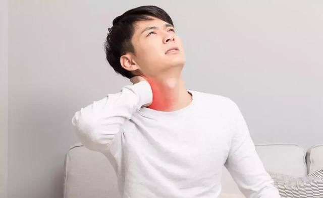 手麻、腿麻……背后竟隐藏7大疾病!多一个人知道,少一个悲剧!