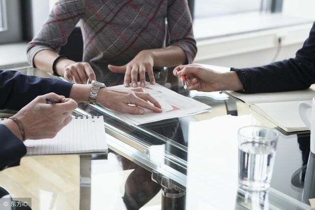 如何处理团队中可能会发生的突发事件,管理者