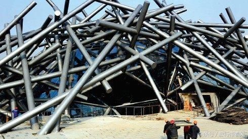 中国三大最丑建筑,最高花费45亿,被网友吐槽太像鸡窝和裤衩