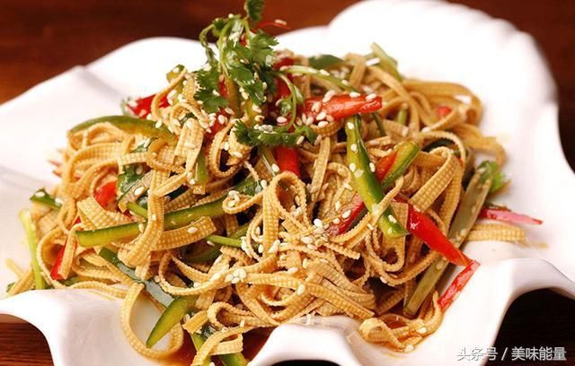 过年期间大鱼大肉吃的腻，给家人来15道凉菜下酒，清爽解荤解油腻