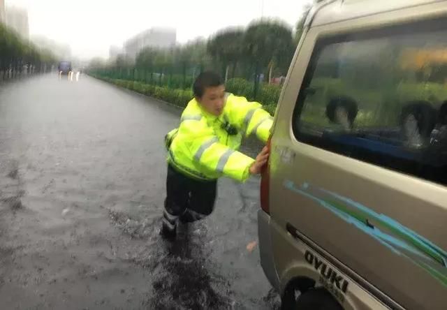 台风暴雨袭来！看看深圳最容易被积水的地方