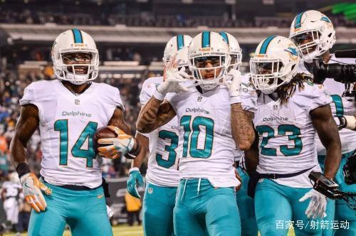 体育:2019年NFL模拟选秀:美洲虎终于从Blake