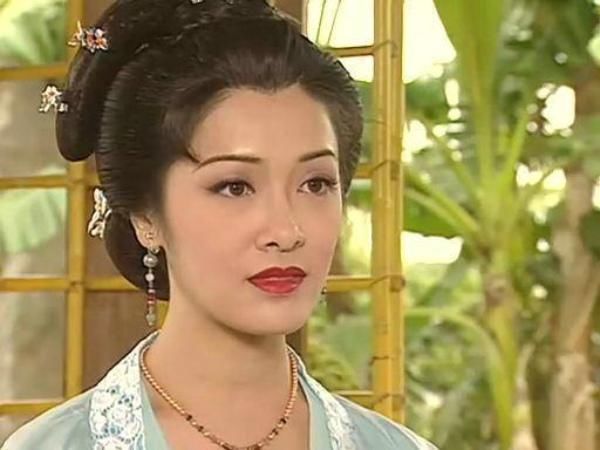 杨玉环怎么了 t0195d515692402f2c9.jpg