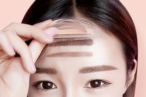 女明星眉毛怎么那么好看?化妆师教你这样画眉