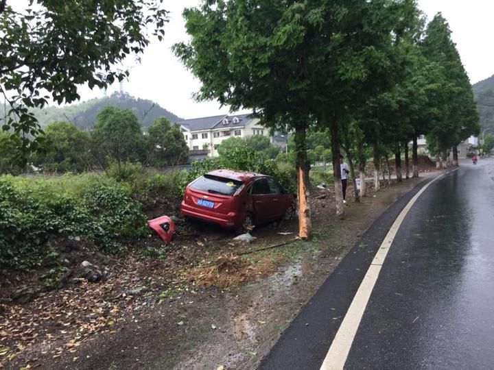 8年发生数起重大交通事故 这段7.2公里省道让人发怵