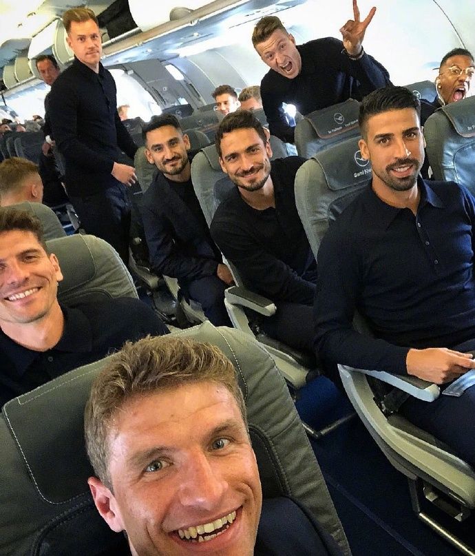 带着啤酒和香肠,"德国男模队"开启世界杯之旅_【快资讯】