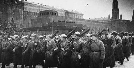 二战中,为什么苏联能守住莫斯科,中国却无法保