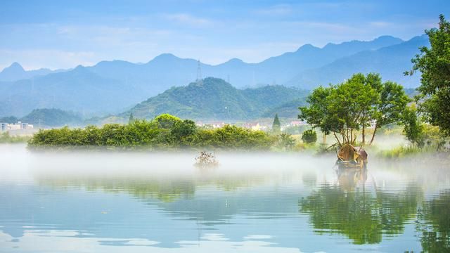 如画般的人间仙境，水温常年只有17度，避暑首选地