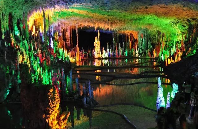 被川A大军冷落的桃源净土，堪称世界级的低调风光，自驾耍3天！