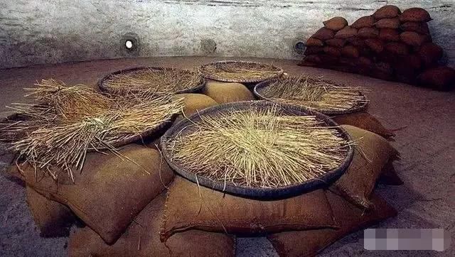 古代士兵平日开饭较少有缺粮的情况,为何战时却常常粮草告急呢?