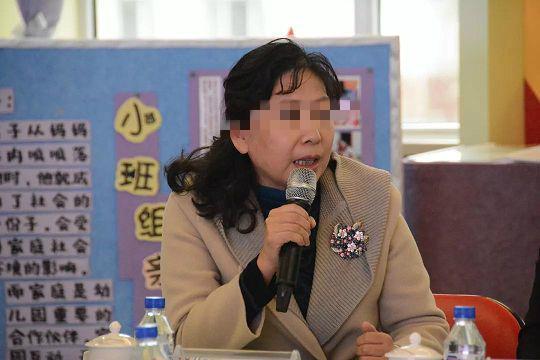 教育局回应女副局长发飙:已道歉,学区不许随便