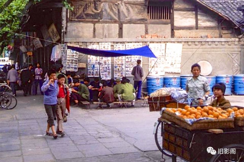 老照片:记忆中的八十年代生活