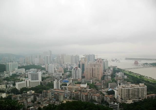 我国最“尴尬”的经济特区，如今时来运转成为二线城市