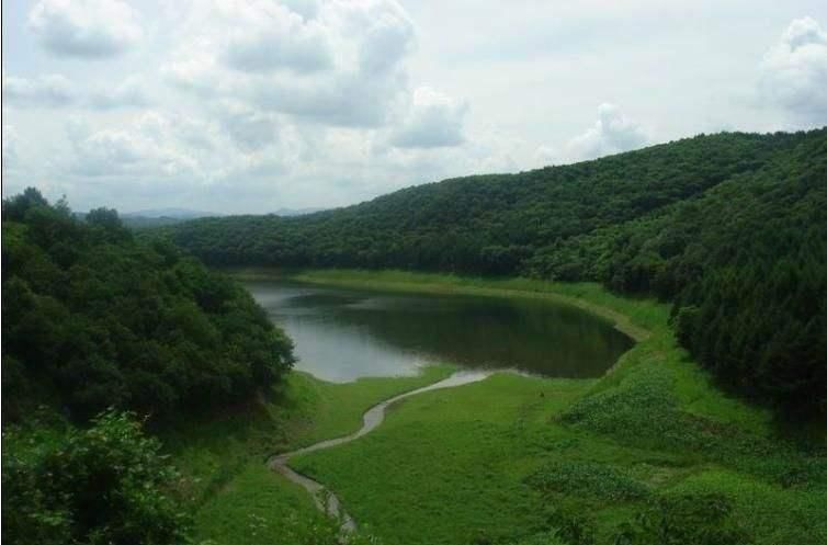 四川省大凉山腹地春节前格外热闹