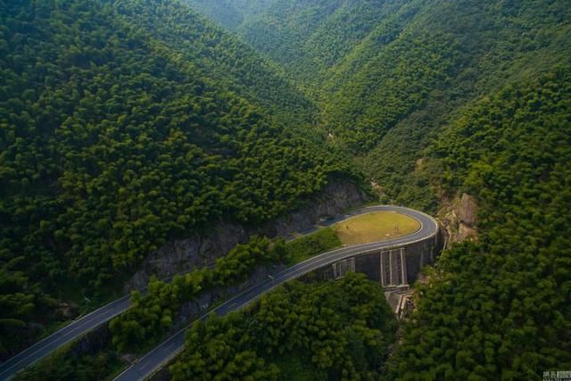 《飞驰人生》中安吉那1分钟你认出来了吗?