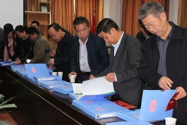 七里河区教育局党委召开党支部标准化建设 暨